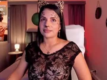 sheyla_hills_ on Chaturbate