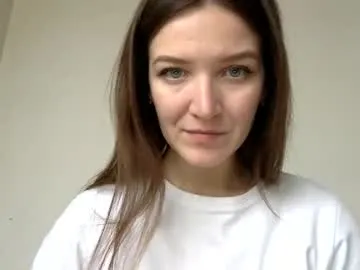 Freechat shining_pearl on Chaturbate