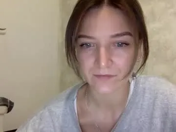 Freechat shining_pearl on Chaturbate