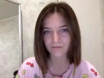 Freechat shining_pearl on Chaturbate