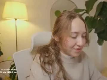 Offline skarpio17 on Chaturbate