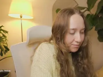 Offline skarpio17 on Chaturbate