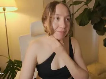 Offline skarpio17 on Chaturbate