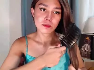 Freechat skyllerkent on Chaturbate