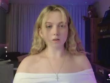 Private small_blondee on Chaturbate