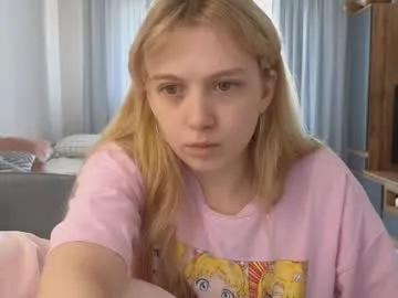 Private small_blondee on Chaturbate