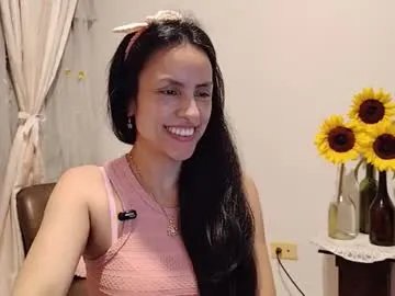 sofibelladelavega on Chaturbate