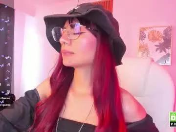 Freechat sophiecherry_ on Chaturbate