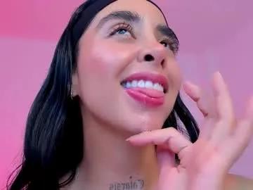 sophierooy on Chaturbate