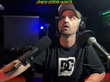 Offline splivke on Chaturbate