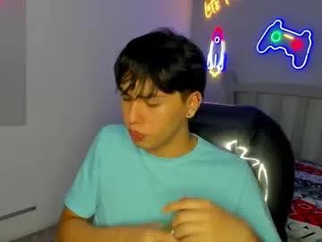 Freechat stiwentwink on Chaturbate