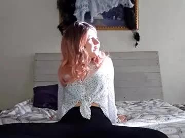 sundaywalken — Goal: take off my bra <: My name is Lia #new , new experience to me, hope it turns out well :3 #skinny #young #18 #shy [200 tokens remaining]