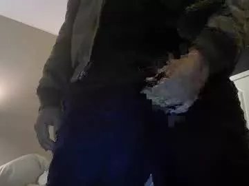 Freechat teethirstrap on Chaturbate