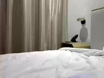 Freechat teethirstrap on Chaturbate