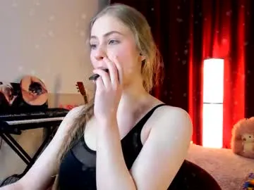 Offline the_steel_magnolia_ on Chaturbate