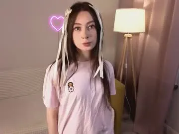 Offline therealmissa on Chaturbate