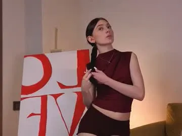 Offline therealmissa on Chaturbate