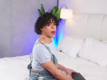 timmyshy on Chaturbate