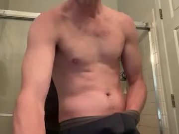 Freechat tommygunzsolo on Chaturbate