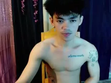 urhunky_boy on Chaturbate