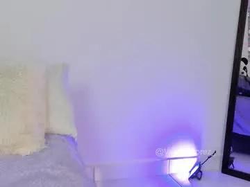 Freechat valerieflorez on Chaturbate
