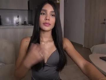 Freechat veroniqe_lounge on Chaturbate