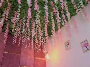 Private viollettebylyly on Chaturbate