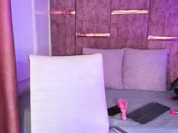 Private viollettebylyly on Chaturbate