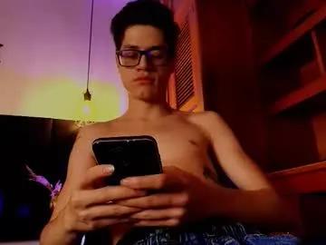 Freechat wolfan_sky on Chaturbate