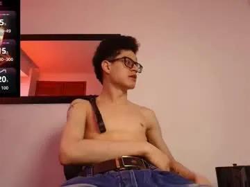 Freechat wolfan_sky on Chaturbate