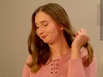 Offline yourcreamyister on Chaturbate