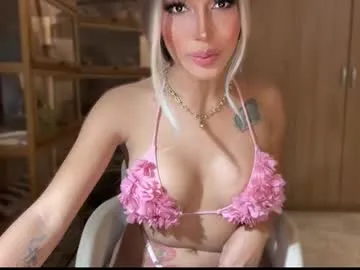 Offline yourlovingpearlita1000 on Chaturbate