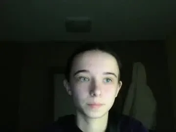 Freechat yuliastar on Chaturbate