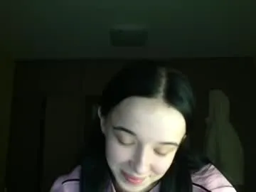 Freechat yuliastar on Chaturbate