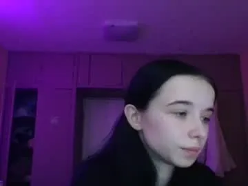 Freechat yuliastar on Chaturbate