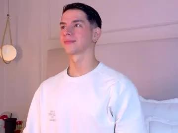 zanedawson — SHAKE YOUR DICK DUDE #muscle #bigass #cock #dick #cum [248 tokens remaining]