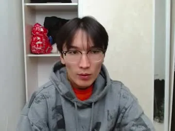 Away zengom on Chaturbate