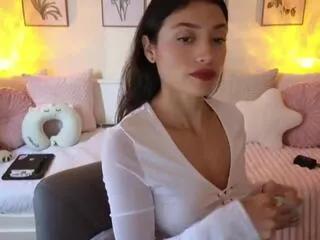 alejandhra on Flirt4Free