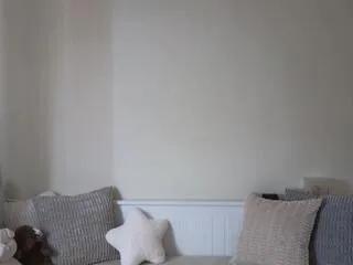 alejandhra on Flirt4Free