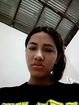 Freechat -Nicol on StripChat