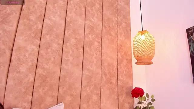 StripChat _alishaa_c is Freechat _alishaa_c — Cameltoe + Boobs show