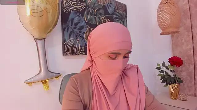 Freechat _alishaa_c on StripChat