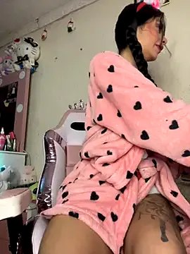 _Dulcinea777 on StripChat