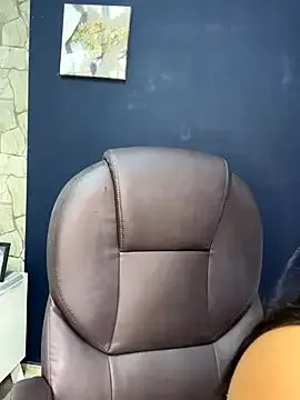 Freechat _Isabella_1 on StripChat