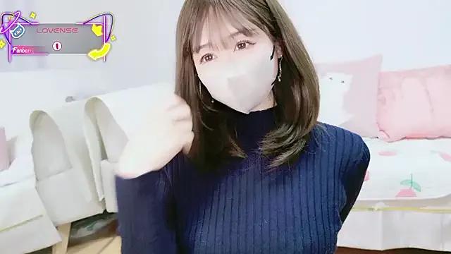 aaanyan on StripChat 