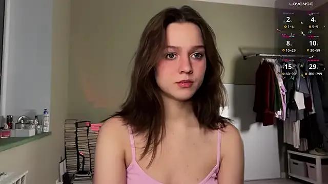 Addelin_Moon on StripChat 