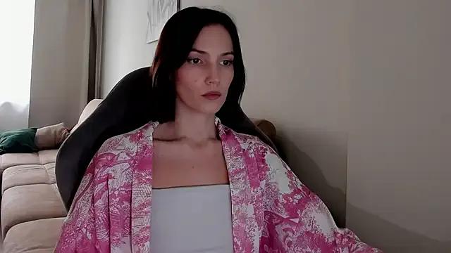 AdeleShinemm on StripChat