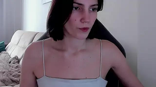 AdeleShinemm on StripChat