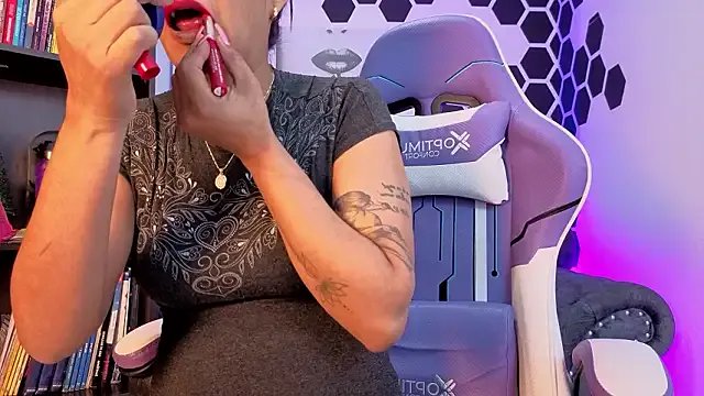 Adie__Brown — Topples