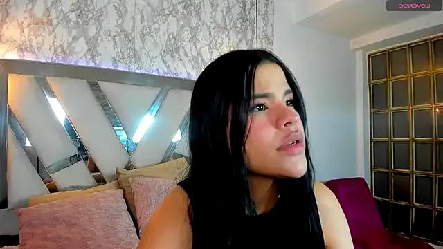 Freechat Aisha_poweer on StripChat